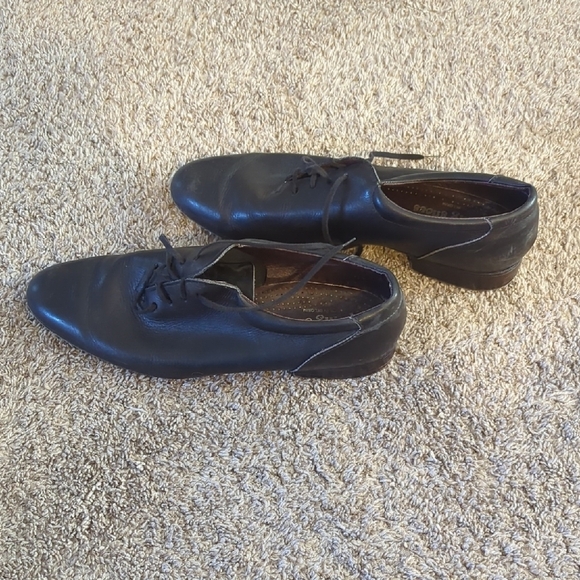 Men's Black Leather Shoes - Picture 4 of 7